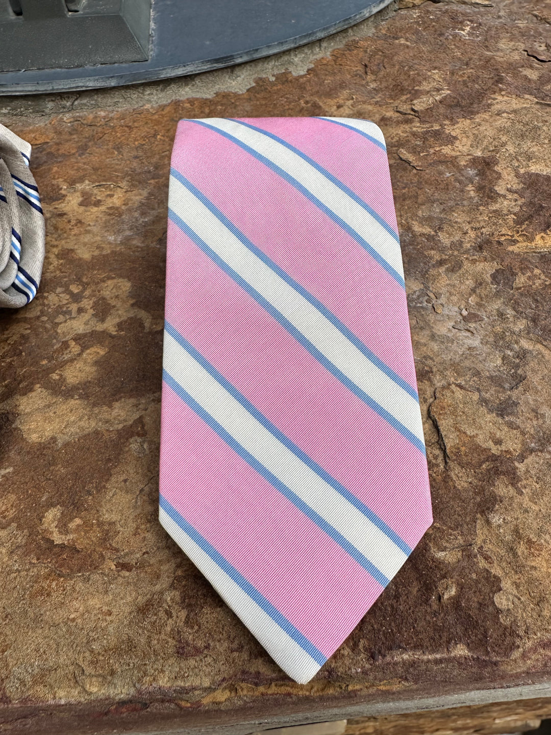 R. Hanauer Tie