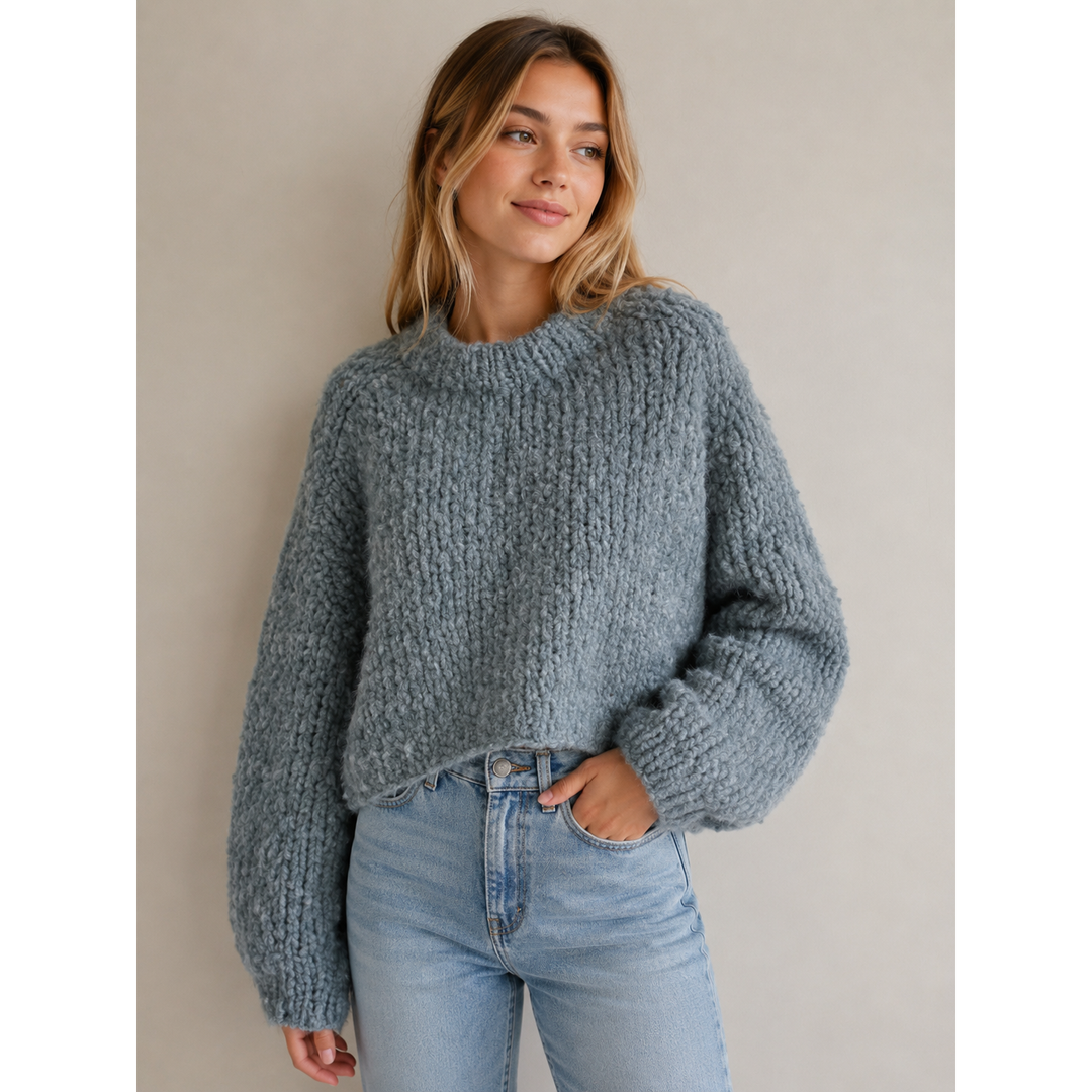 Maiami wool alpaca mix cropped pullover in dusty blue chunky knit sweater on model