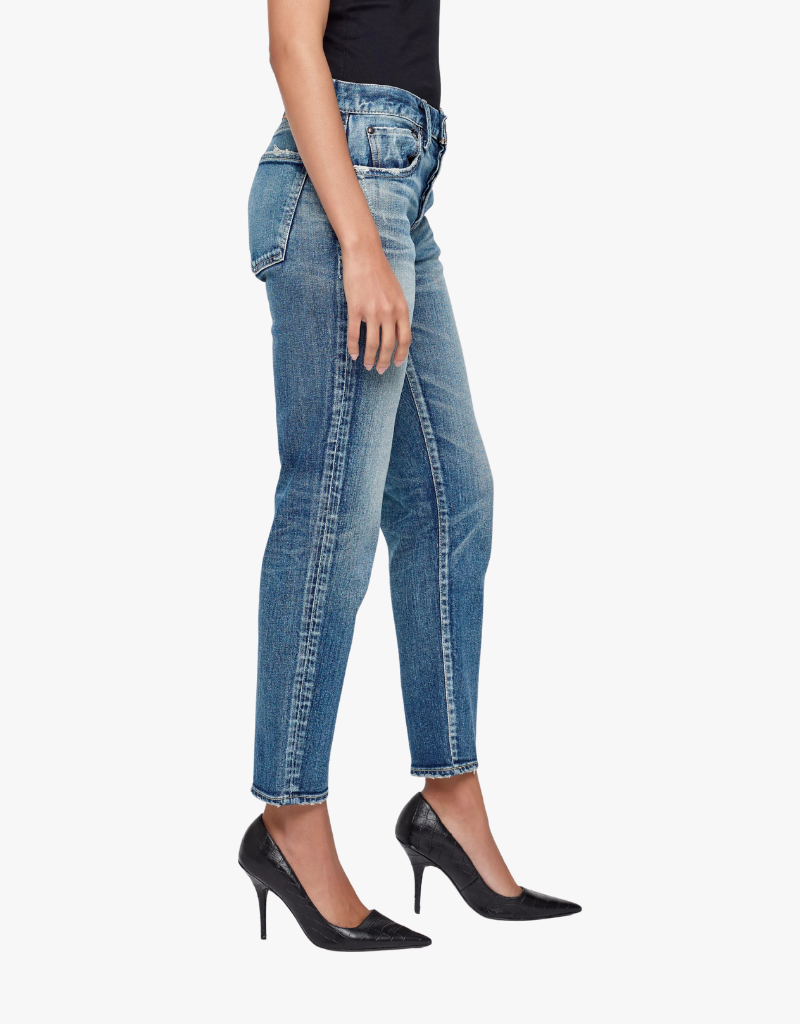 Moussy Vintage slim straight jeans in mallard wash on model with black heels