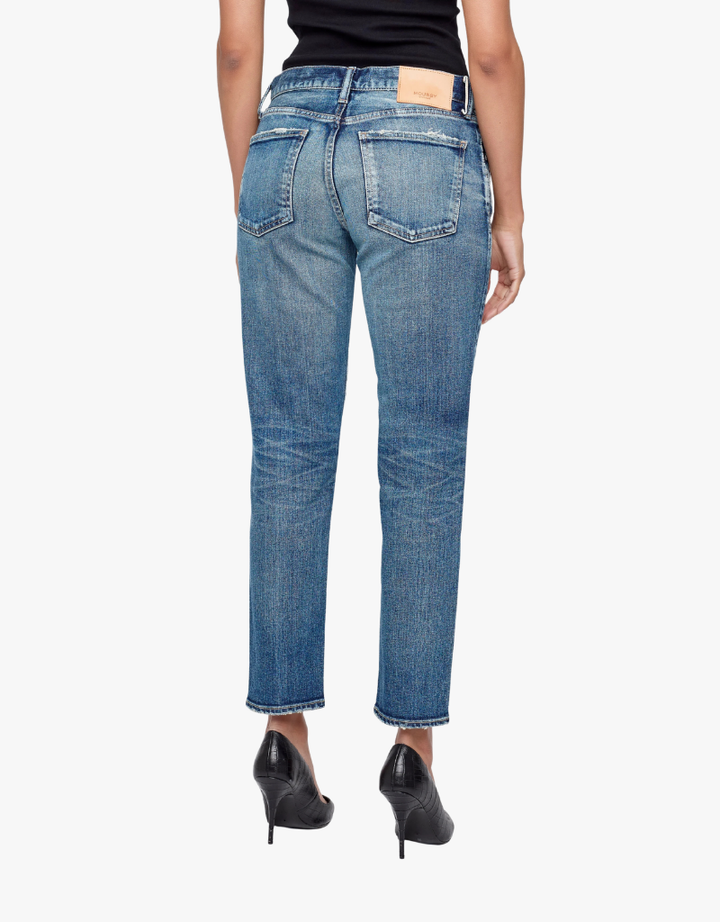 Moussy Vintage Mallard slim straight jeans back view on model with heels