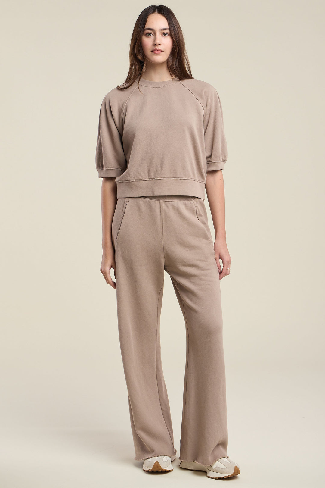 Velvet by Graham & Spencer taupe short-sleeve sweatshirt top with matching wide-leg pants set